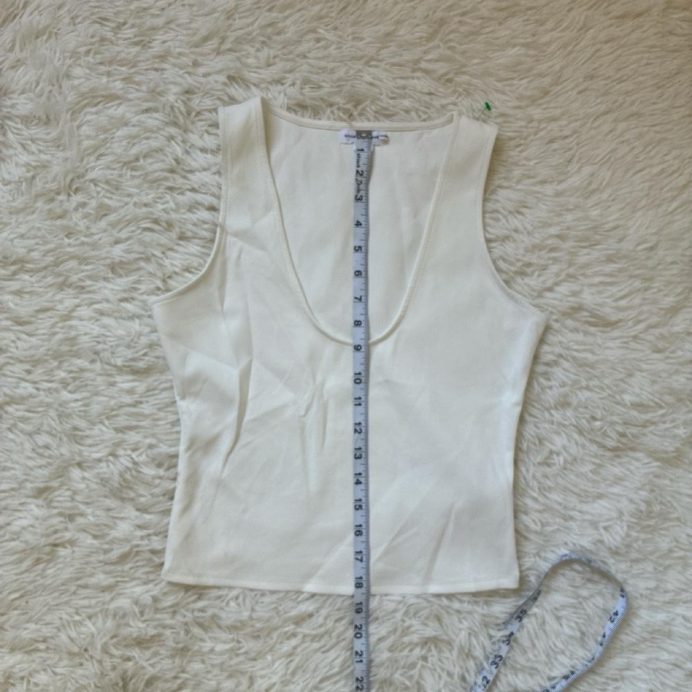Good American casual athleisure white tank top yoga pilates gym workout Size M - Picture 4 of 6